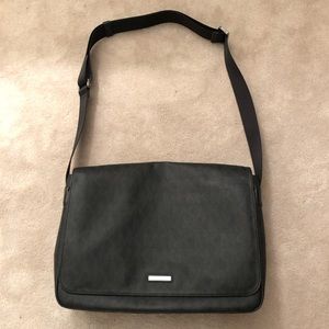 Men’s Micheal Kors Messenger Bag
